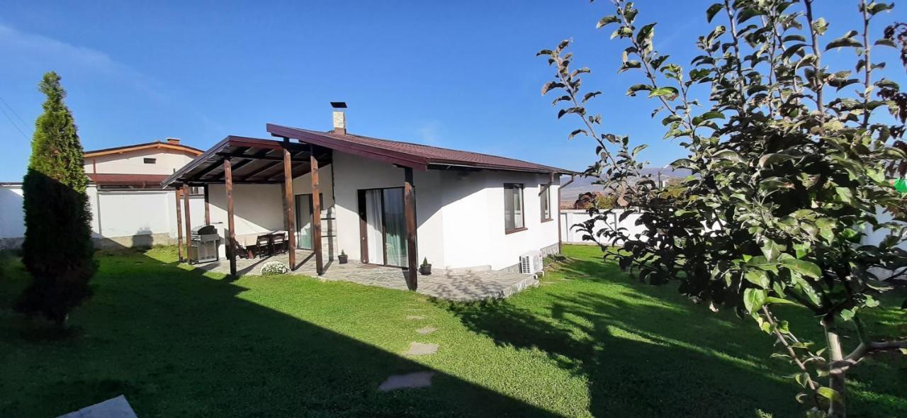 Villa Gardenia ساباريفا بانيا المظهر الخارجي الصورة